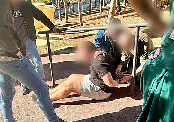 Momento de la detención del prófugo de la justicia polaca.