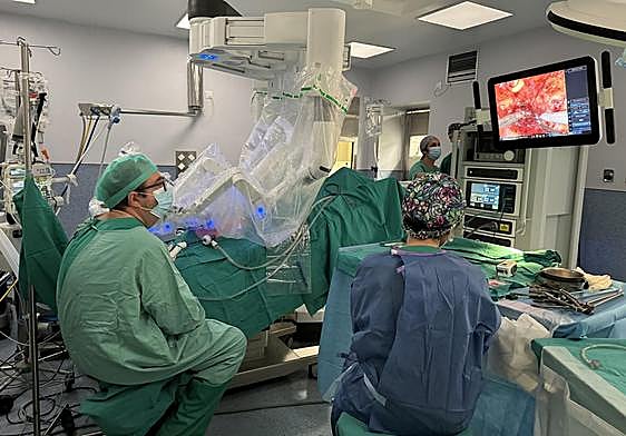 Operación en el sistema público de salud.