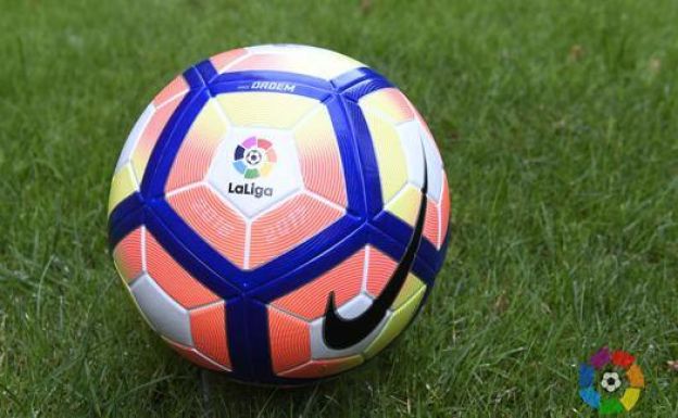 Relevo on X: ⚽️ El nuevo balón de LaLiga para la temporada 23