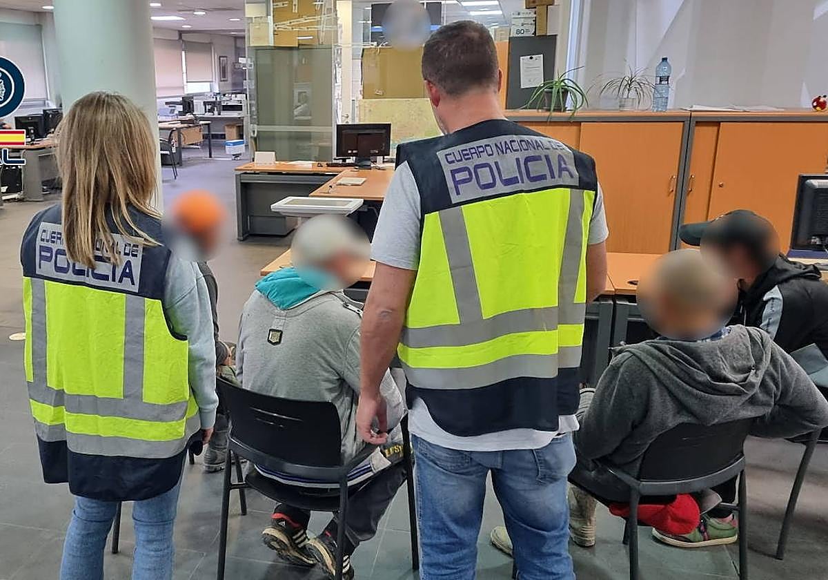 La Policía Nacional ha desarticulado una banda organizada en Aspe.