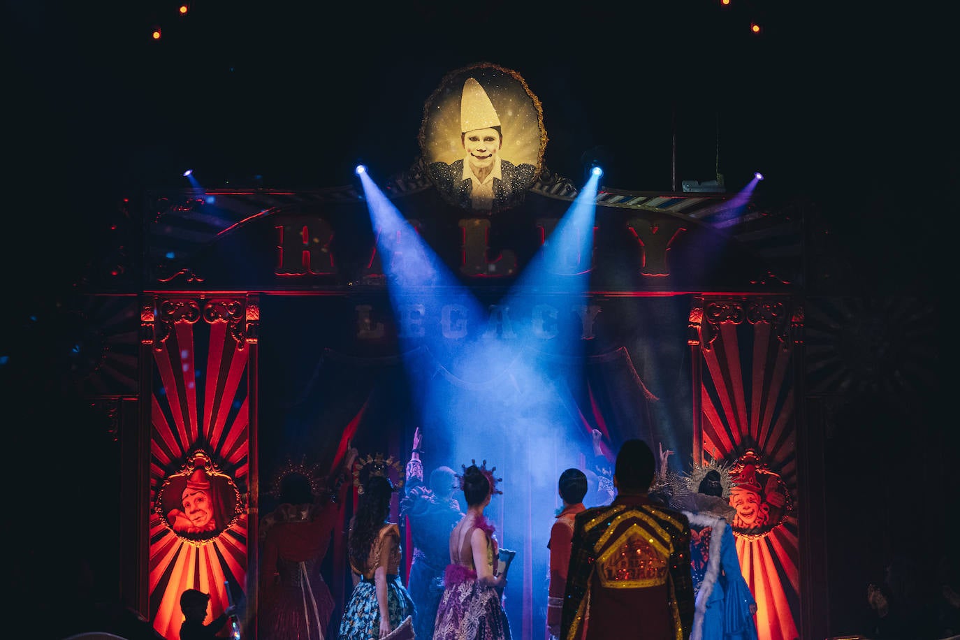 El Circo Raluy Legacy, un oasis de magia, riesgo y humor en Alicante