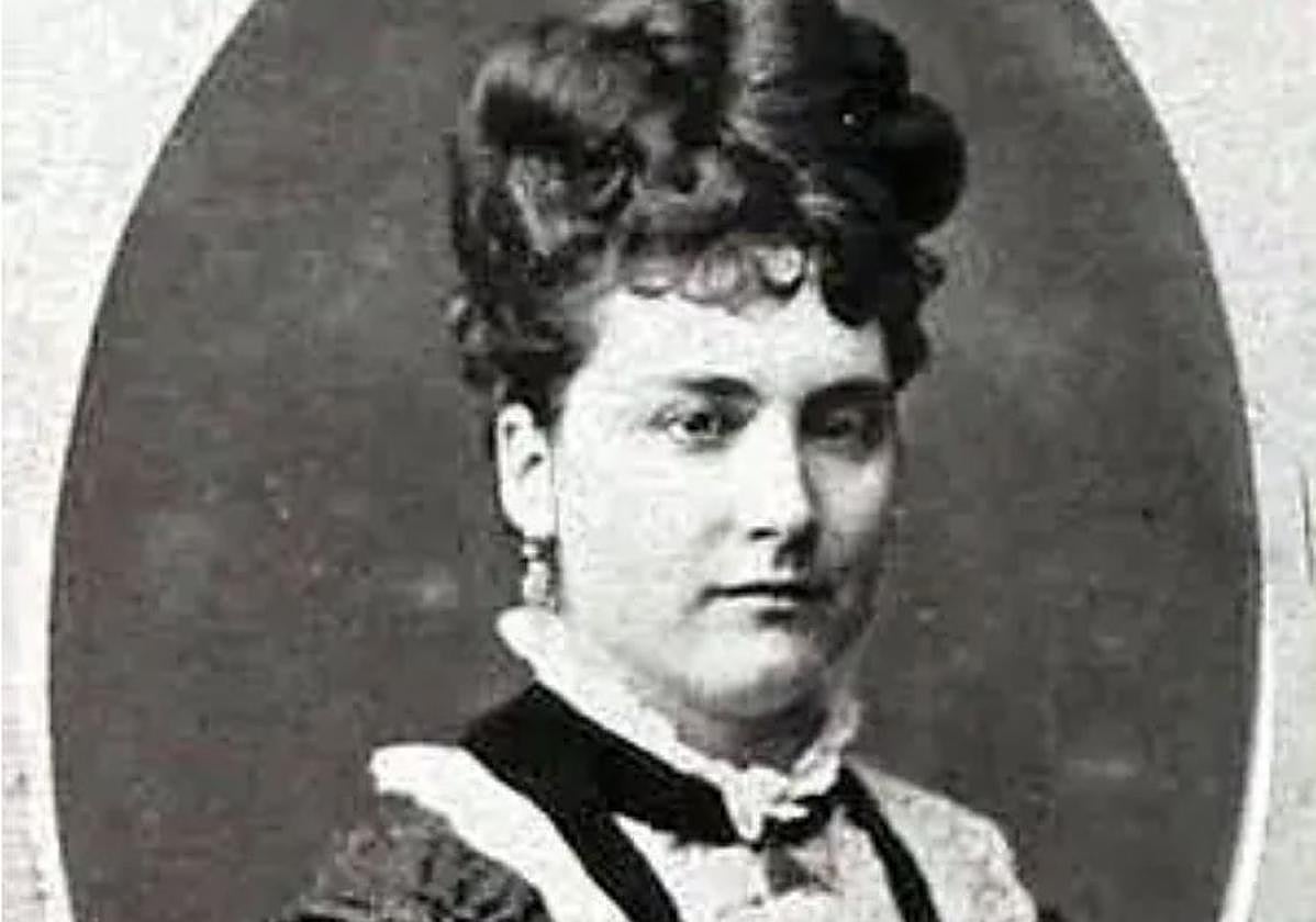 Doña Matilde Pérez Mollá, primera alcaldesa de España en la localidad alicantina de Quatretondeta.