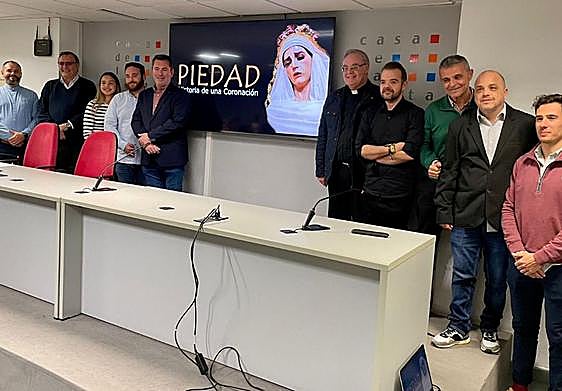 Presentación del documental de la Coronación de Santa Cruz.