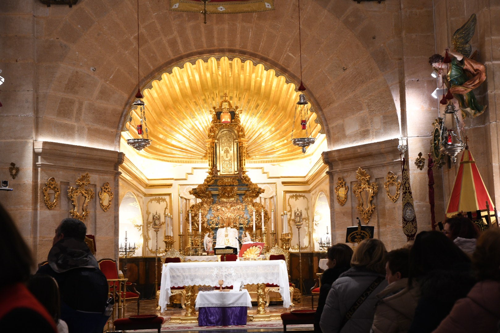 Las Hogueras de Alicante ponen fin a las convivencias con una misa en Caravaca de la Cruz