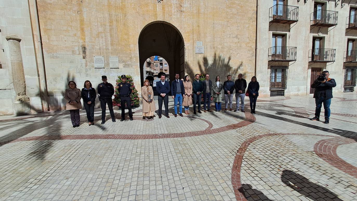 Alicante recuerda con dolor el 11M veinte años después