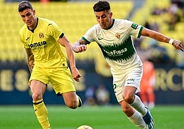 Nico Fernández, durante el Villarreal B-Elche.