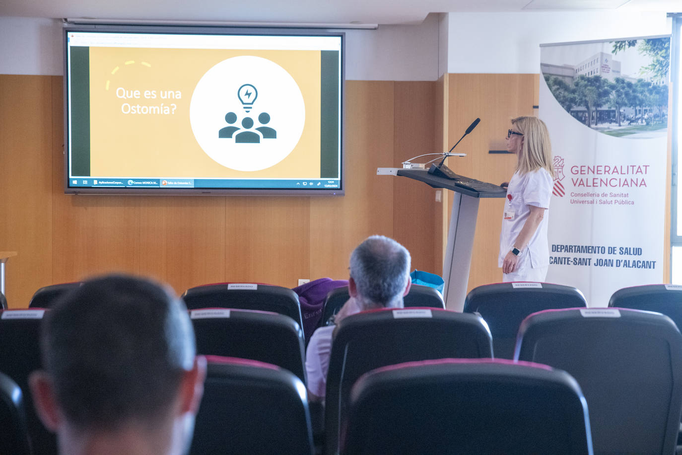 El Hospital de Sant Joan forma a sus enfermeras para el cuidado de pacientes ostomizados