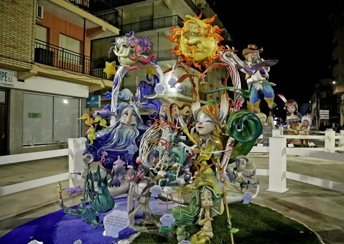 Imagen secundaria 1 - Las fallas de los distritos Diana, Campaments y Port-Rotes. 