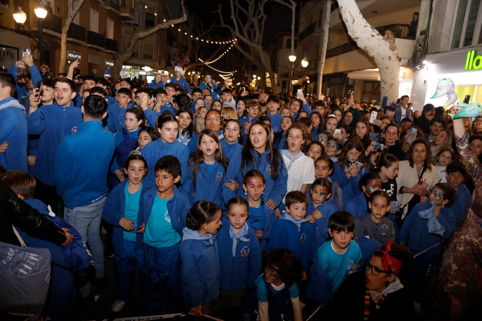 Dénia resplandece en la cremà de las Fallas