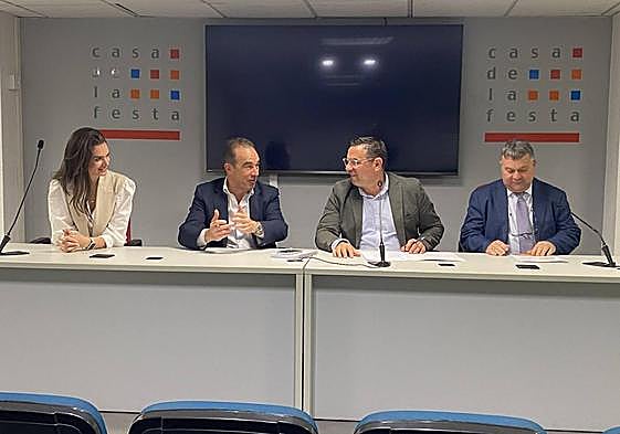 Convenio entre la India y las Hogueras de Alicante.