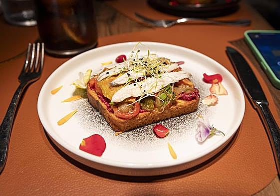 Tapa cofrade del restaurante Minás de Alicante.