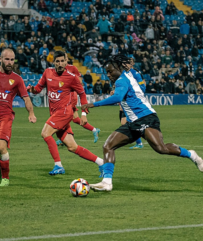 Imagen secundaria 2 - Imágenes del empate del Hércules esta tarde en casa ante el Terrassa.