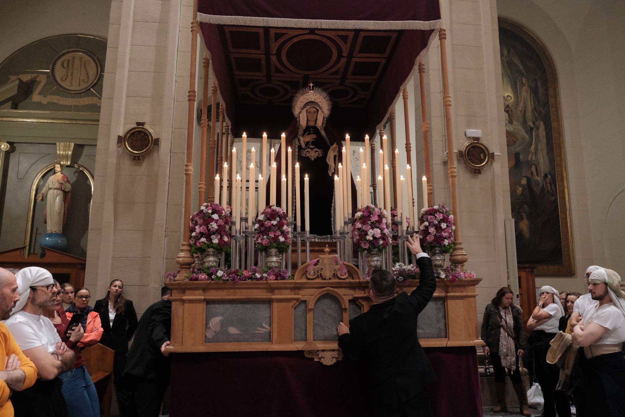 El Lunes Santo de Alicante se llena de lágrimas por la lluvia