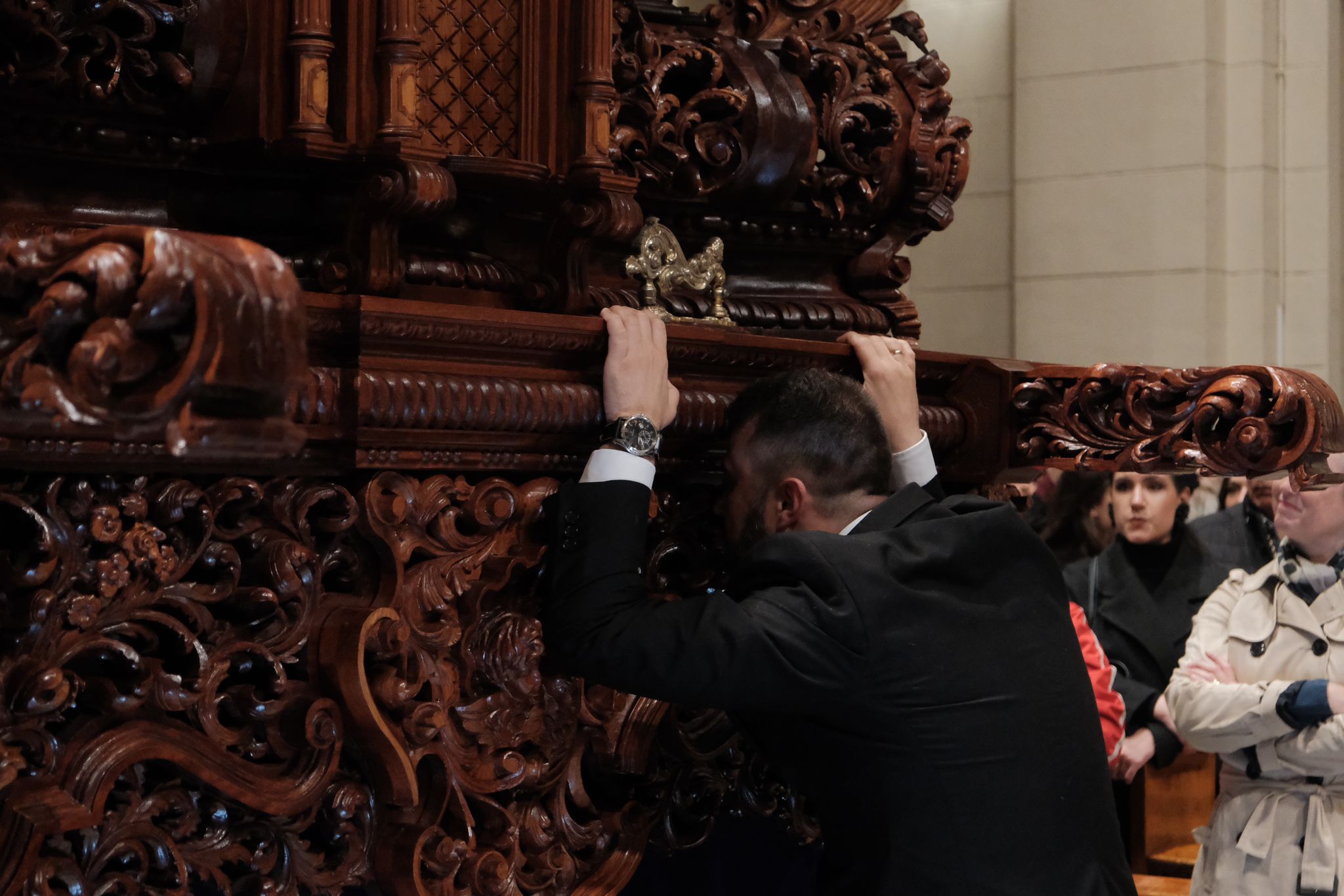 El Lunes Santo de Alicante se llena de lágrimas por la lluvia