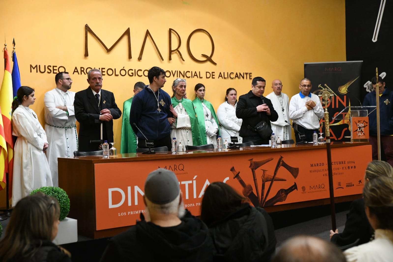 El Lunes Santo de Alicante se llena de lágrimas por la lluvia