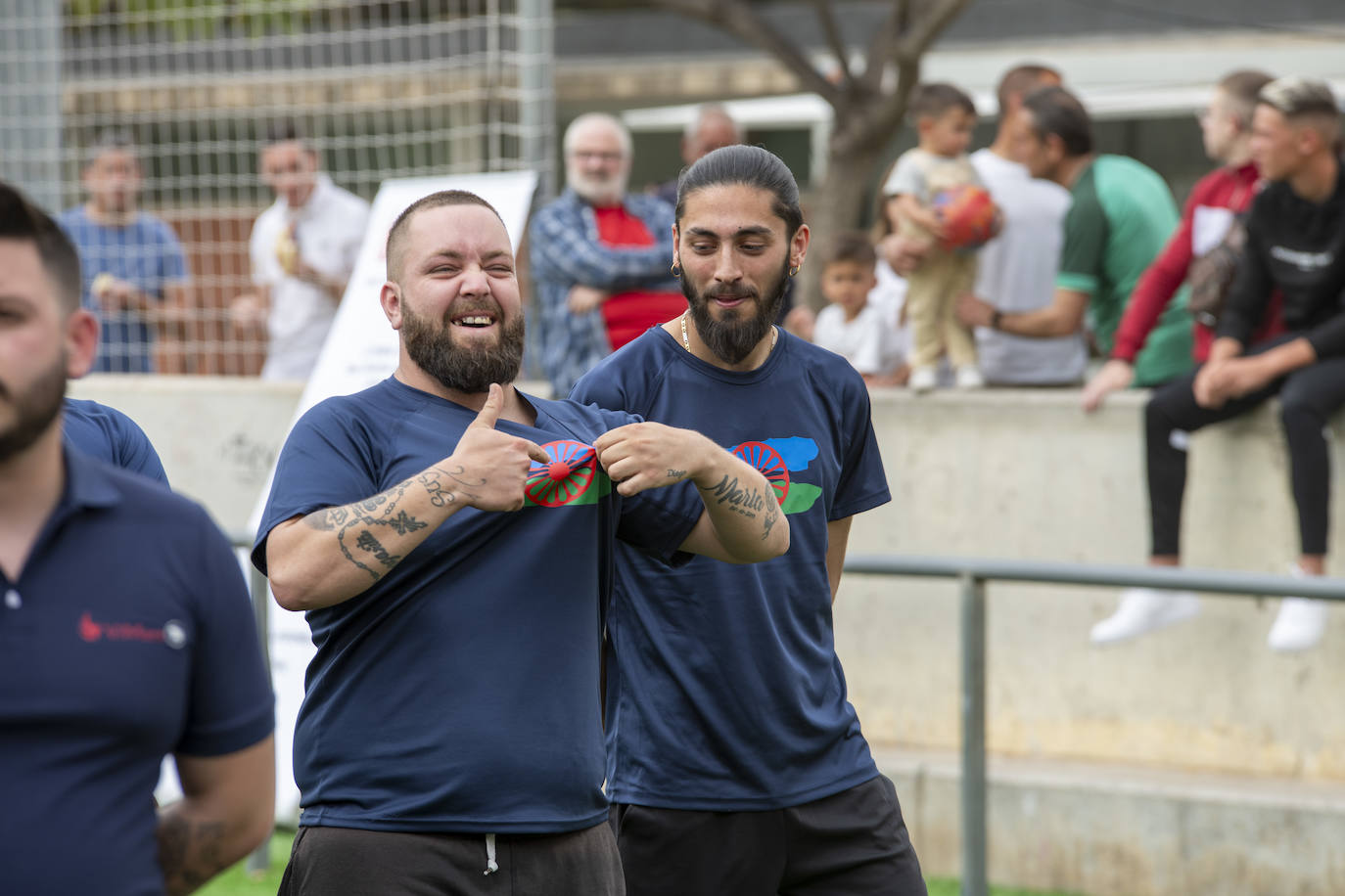 Así ha sido el partido de fútbol de Pueblo Gitano y Guardia Civil