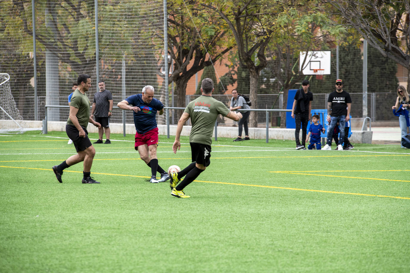 Así ha sido el partido de fútbol de Pueblo Gitano y Guardia Civil