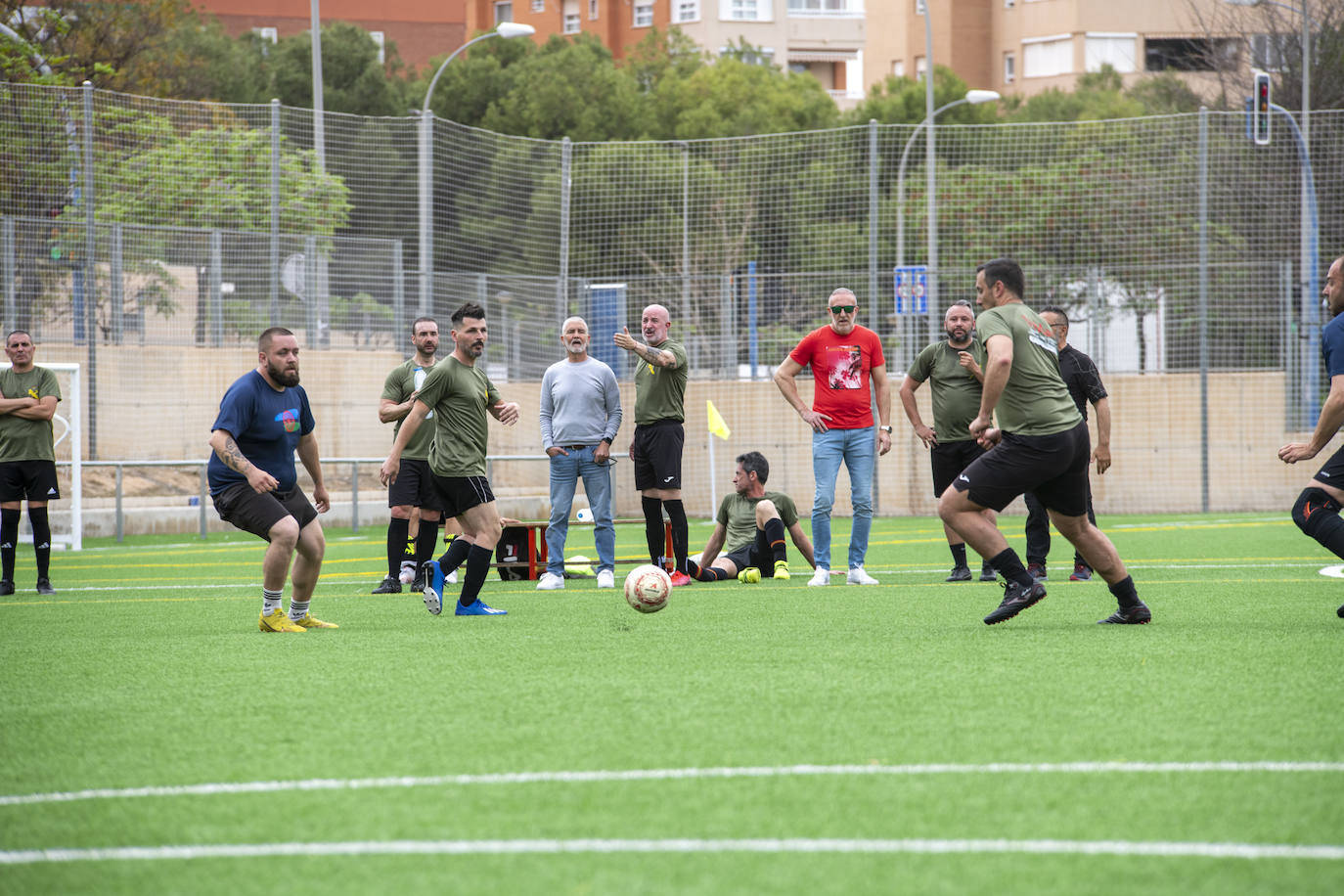 Así ha sido el partido de fútbol de Pueblo Gitano y Guardia Civil
