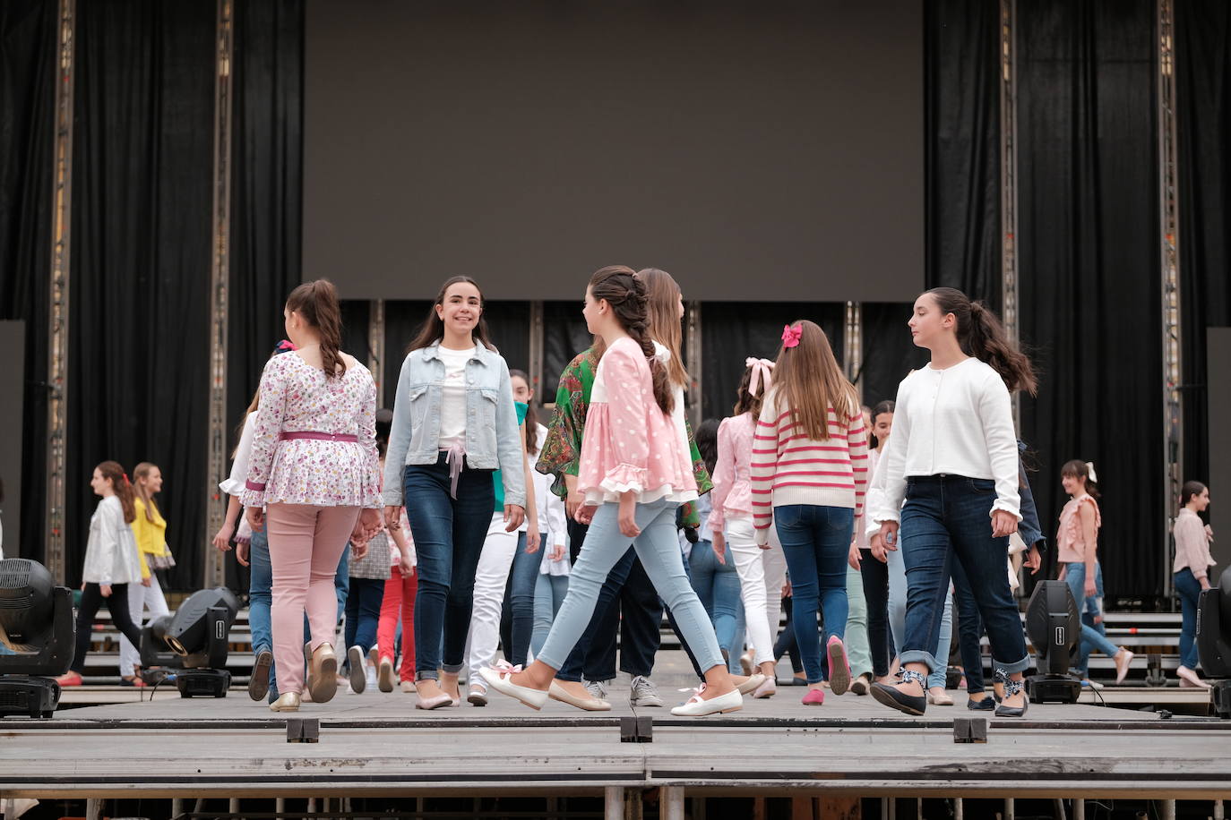 Arrancan los ensayos de la elección de la bellea del foc de Alicante