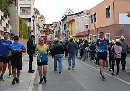 Alicantinos durante la Romería de Santa Faz este pasado jueves.