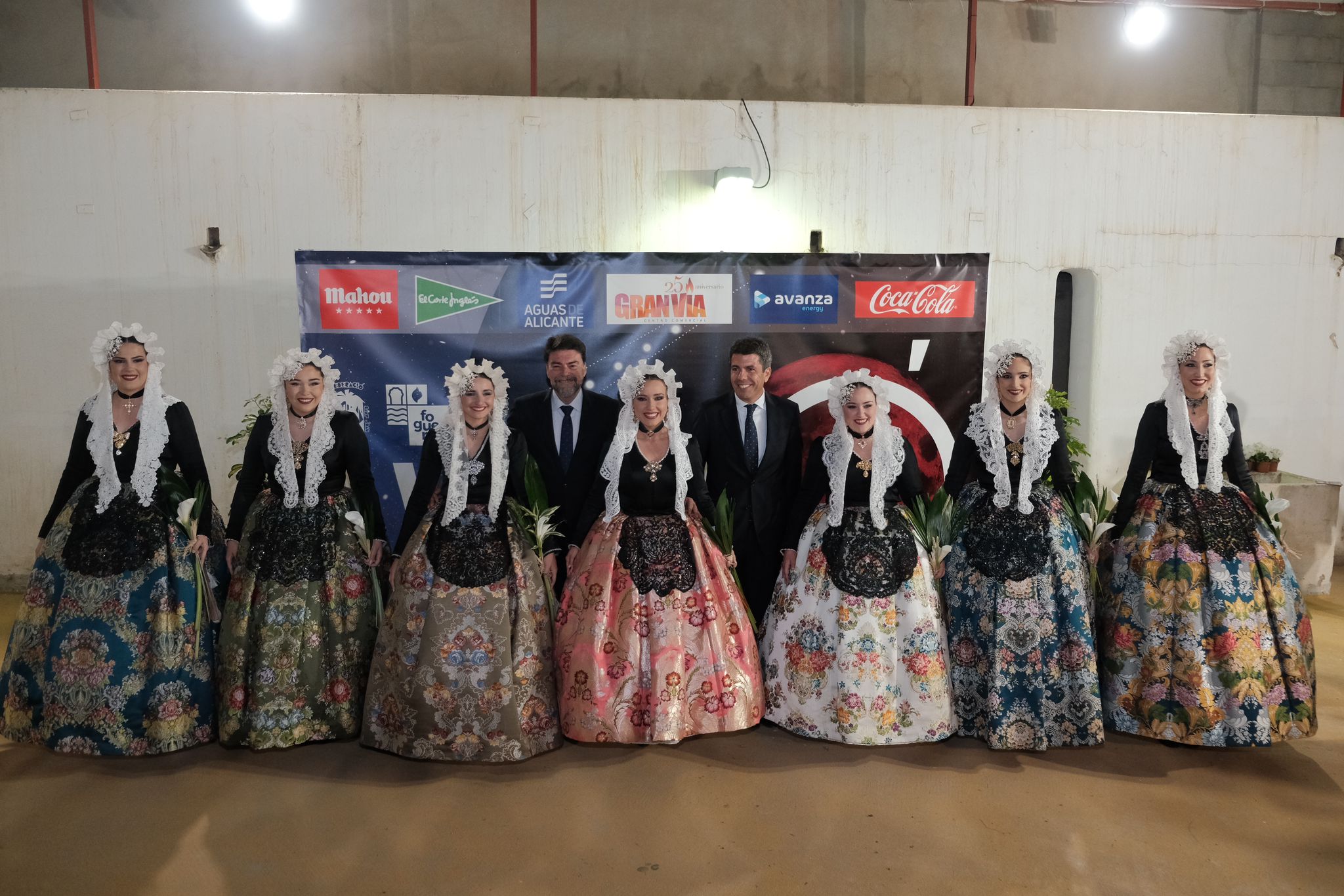La elección de la bellea del foc de Alicante 2024, foto a foto