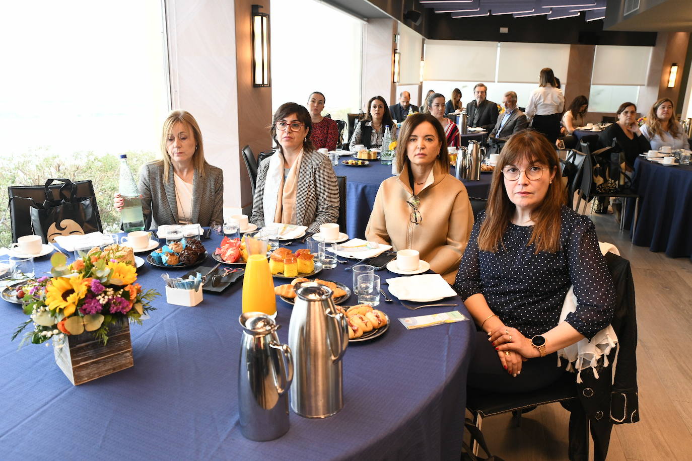 Así ha sido el I Desayuno con Aspanion celebrado en Alicante