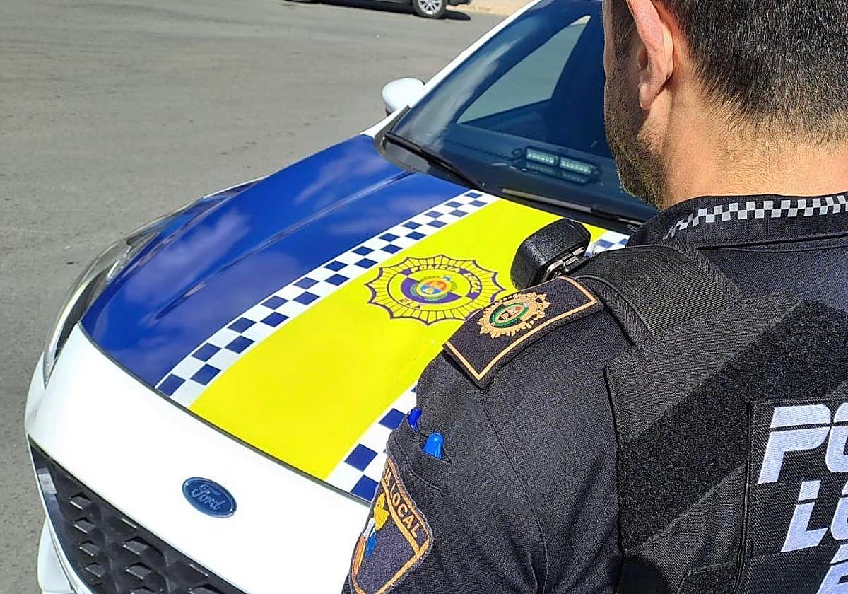 Agente de la Policía Local de Elche.