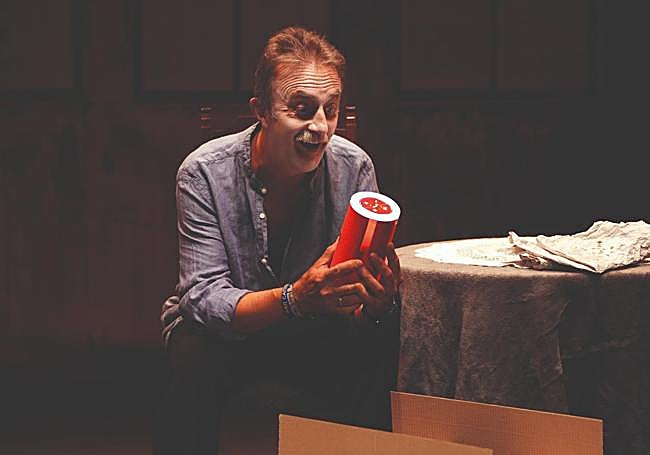 El cómico Santi Rodríguez llega al Teatro Principal de Alicante.