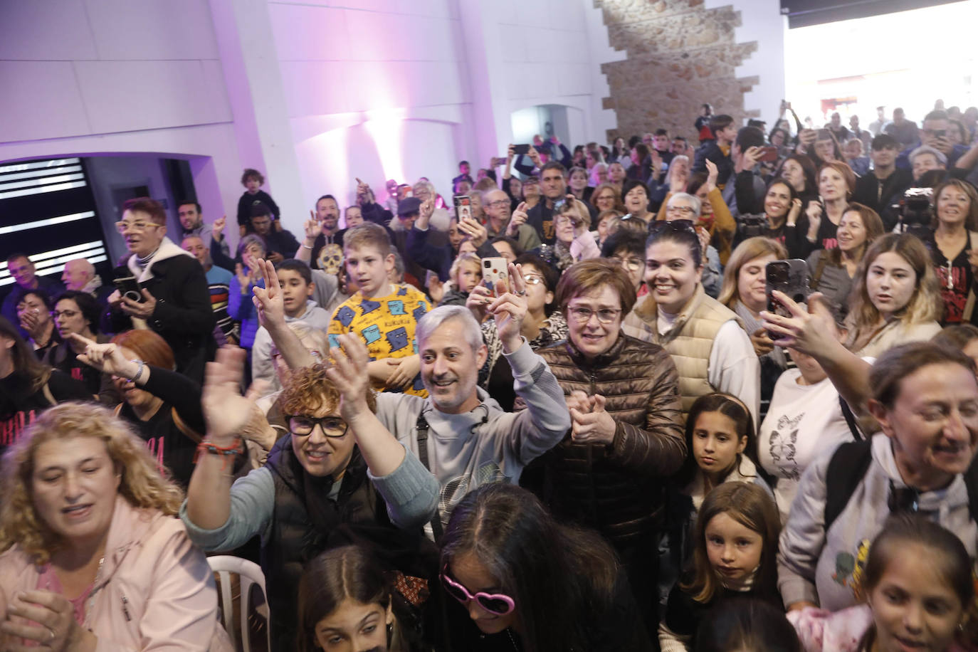 Nebulossa se despide de Ondara antes de partir a Malmö