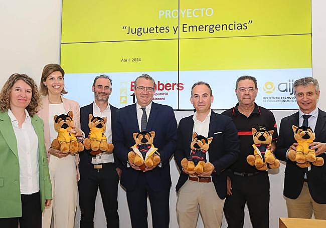 Presentación de la iniciativa, este martes en la Diputación de Alicante.