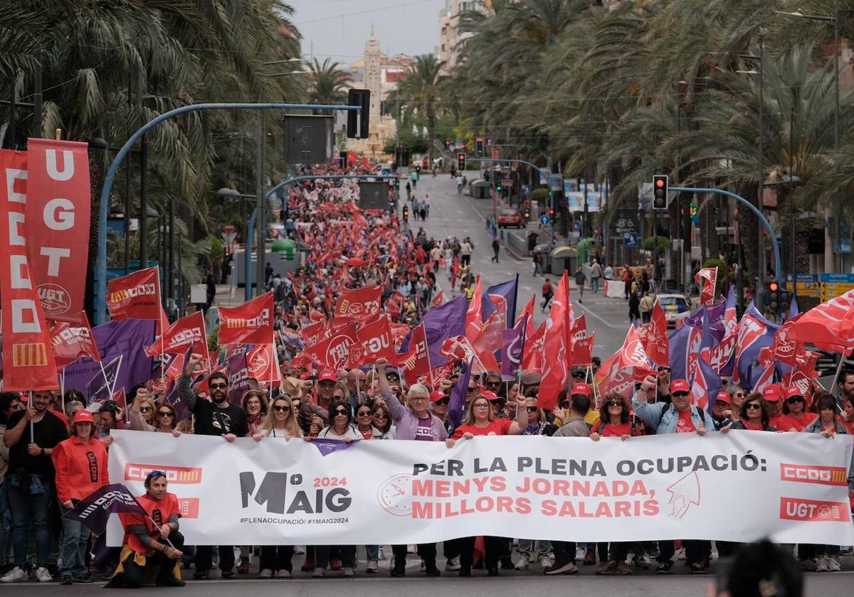 Concentración sindical en Marvá.
