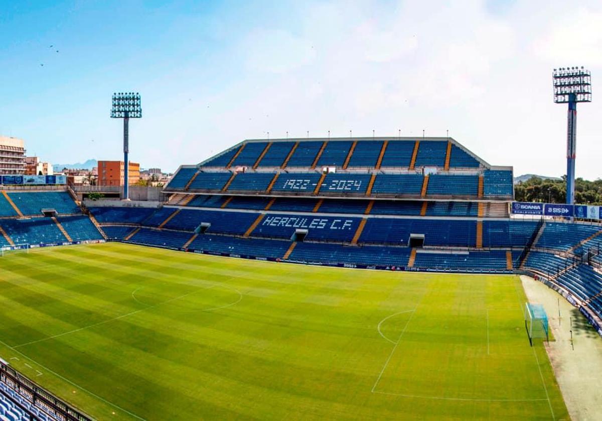 Estadio José Rico Pérez, donde el Hércules jugará este domingo por el ascenso.