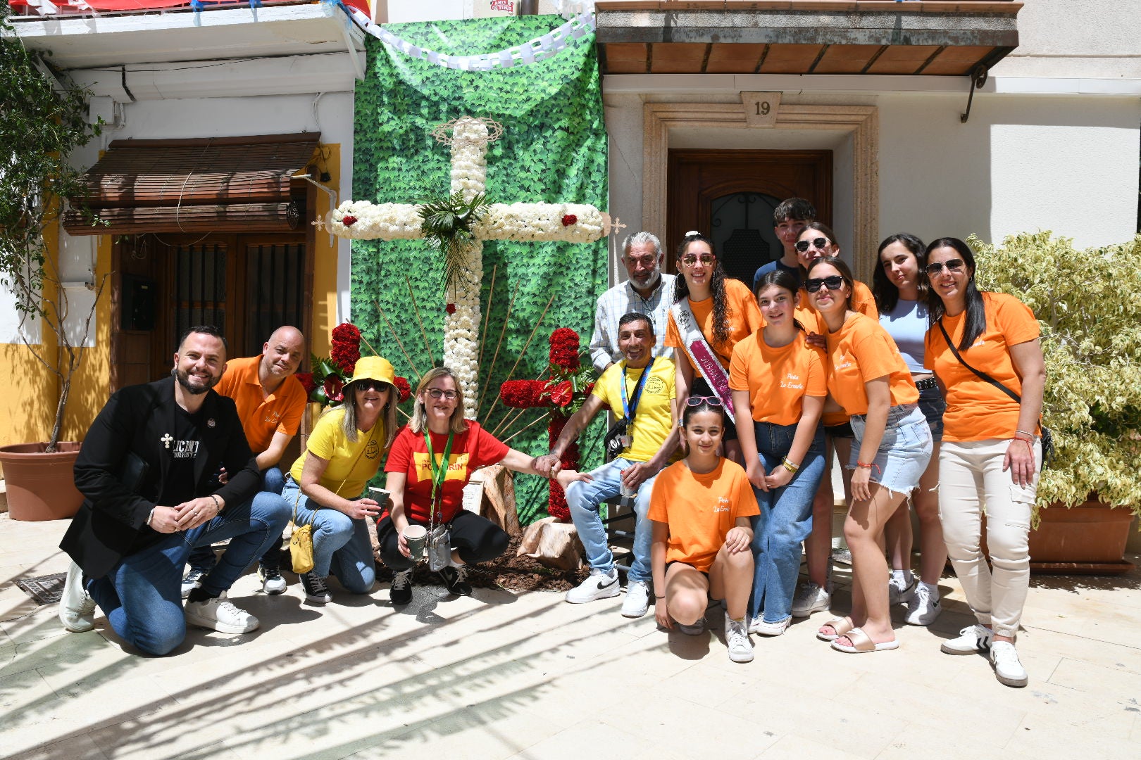 Ruta por las Cruces de Mayo de Alicante