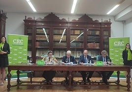 El Presidente de CRC, Manuel Antonio Ruiz Escudero, junto con el Director General, Jose Víctor Guillén, y Lourdes Martínez de Linares Ruiz y Francisco Javier Ferrández Sala miebros de la mesa presidencial de la Asamblea.