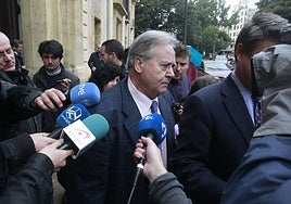 El exalcalde de Alicante Luis Díaz Alperi, en una imagen de archivo.