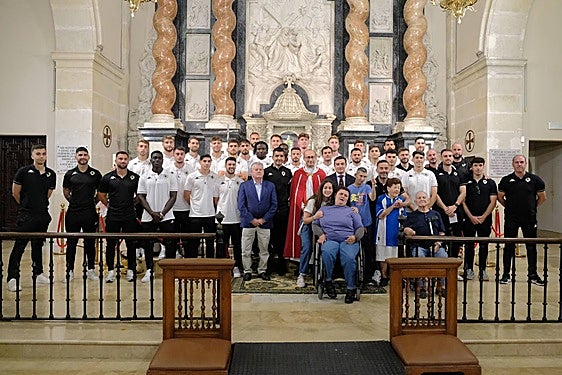 El Hércules agradece a la Santa Faz el milagro del ascenso