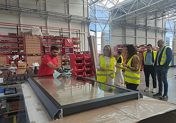 Visita a la planta Actiu 7.