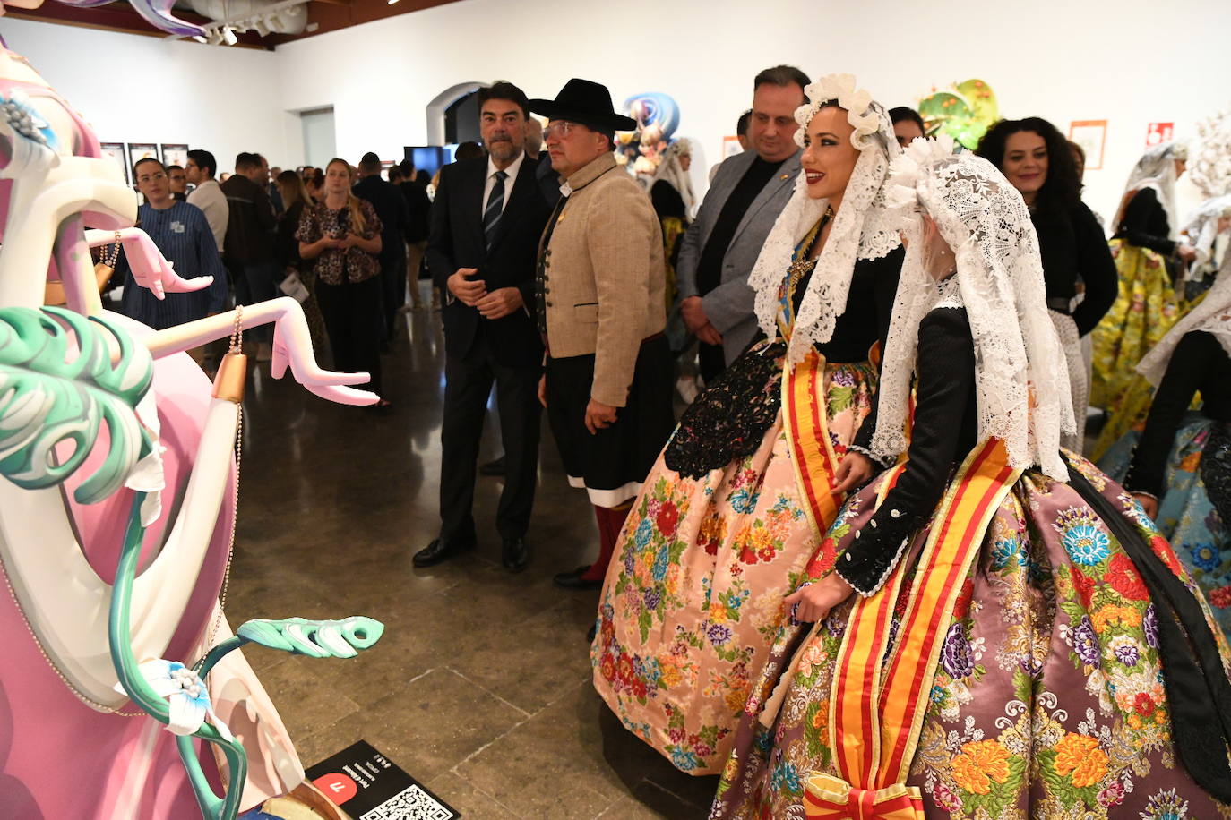 Así ha sido la inauguración de la exposición del Ninot de las Hogueras de Alicante