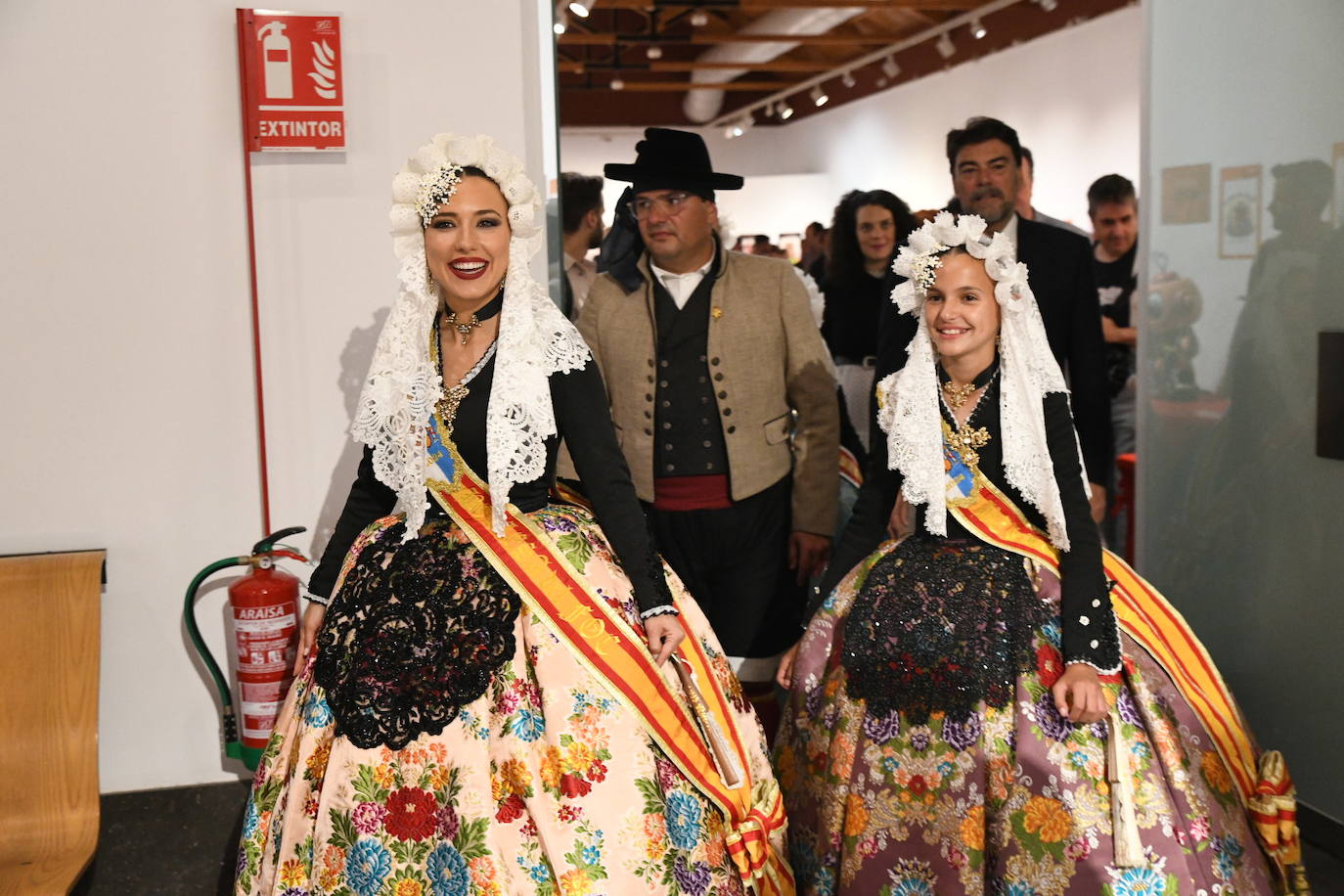 Así ha sido la inauguración de la exposición del Ninot de las Hogueras de Alicante