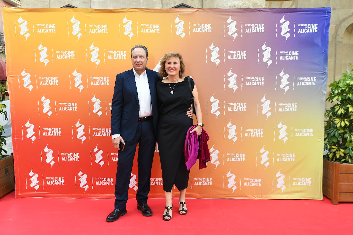 Alicante extiende la alfombra roja