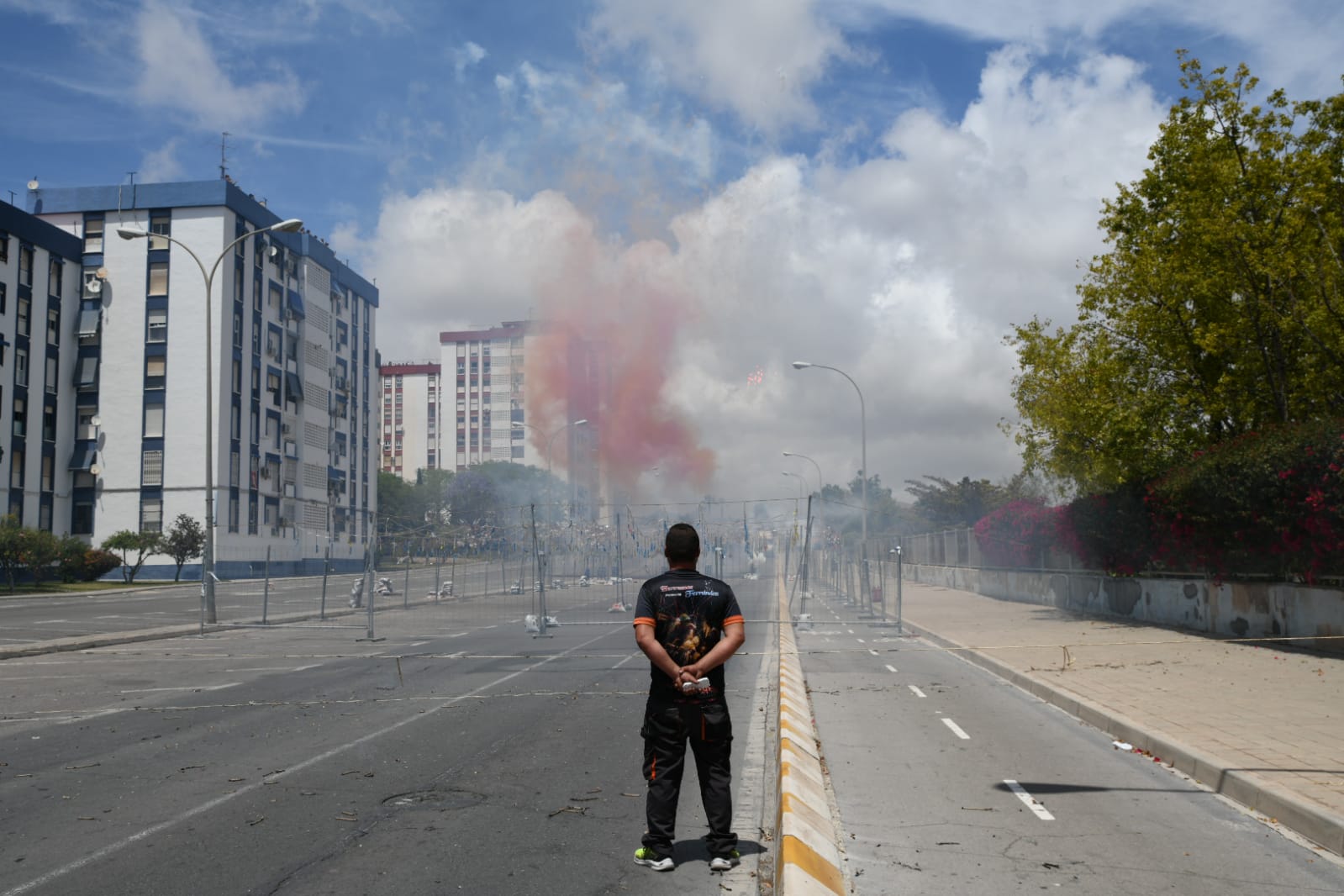 Así se ha vivido la mascletà de las Hogueras de Alicante de este domingo