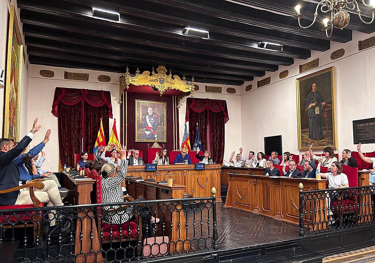 Pleno extraordinario de Elche para el pago de las expropiaciones de la Ronda Sur.