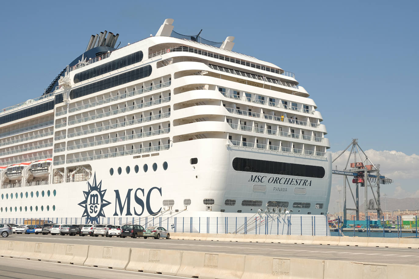 Un día a bordo del MSC Orchestra en Alicante