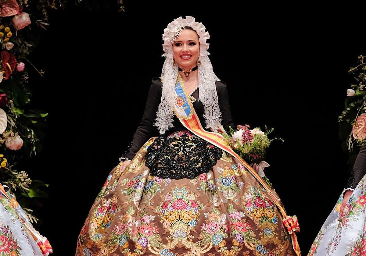 Alba Muñoz Navarro, bellea del foc de Alicante.