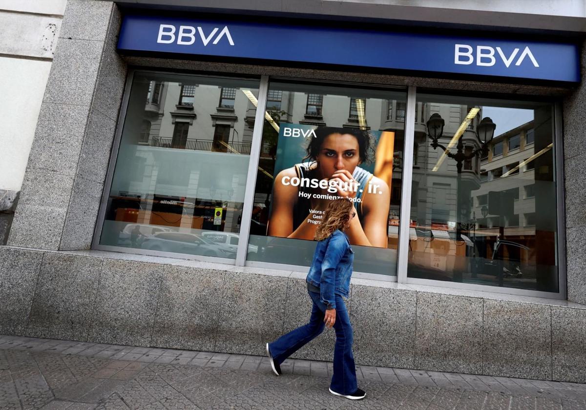 Sucursal del BBVA en imagen de archivo.