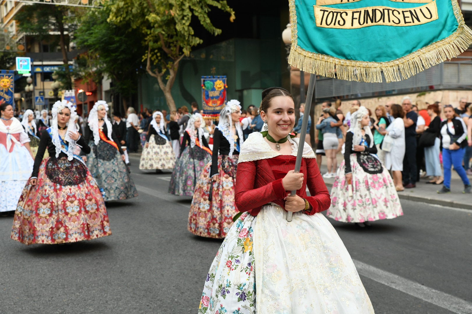 Alicante ya está en Hogueras