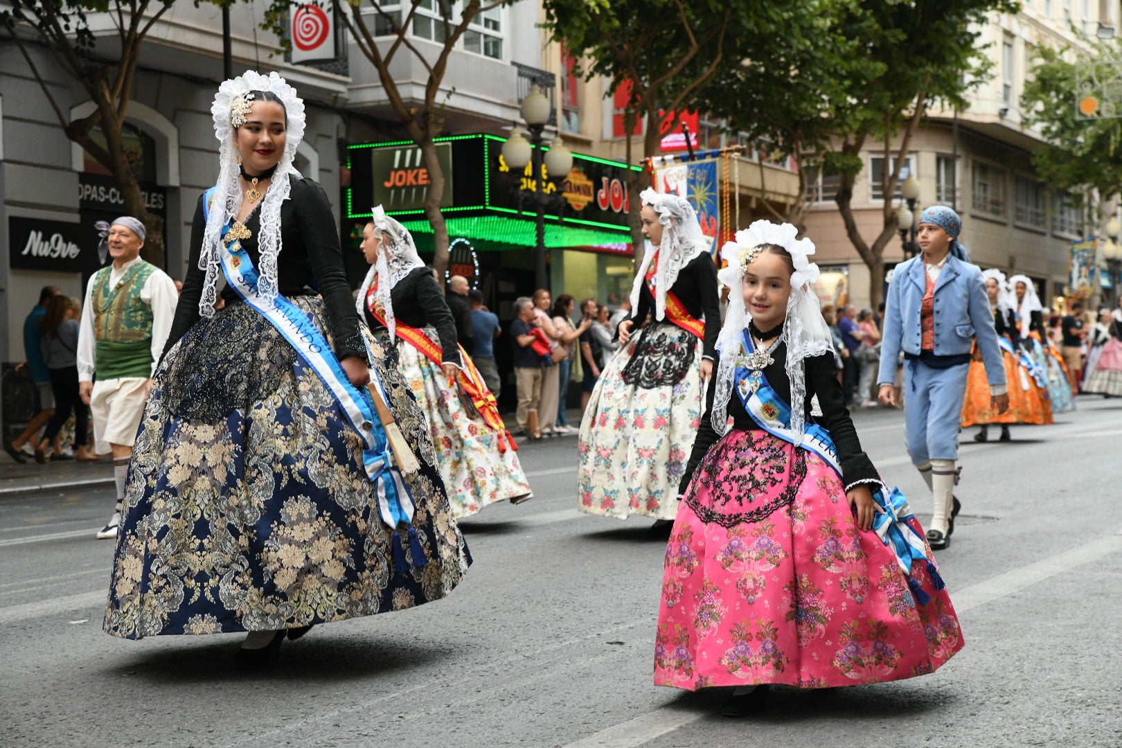 Alicante ya está en Hogueras