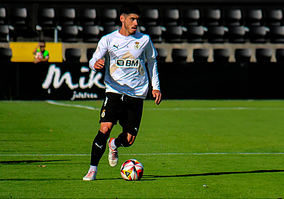 Antonio Montoro, durante un partido con el Real Unión de Irún.