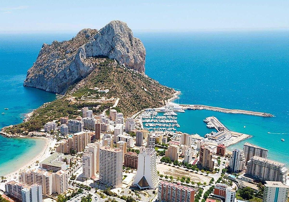 Panorámica de Calpe uno de los municipios de la Marina Alta.