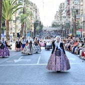 La Entrada de Bandas más especial de la Hoguera Sagrada Familia